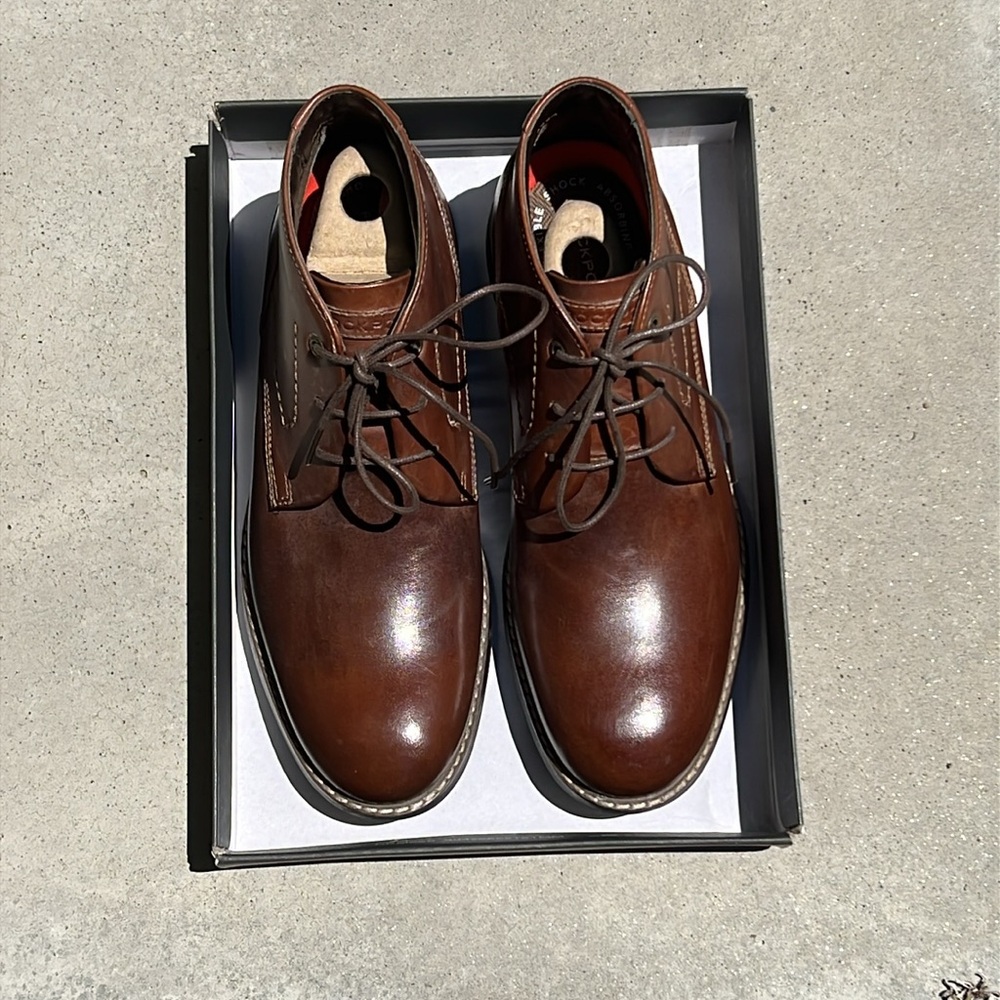 NIB Rockport Classic Break (CB) Chukka V81656 Dark Brown Leather boot Size 8M